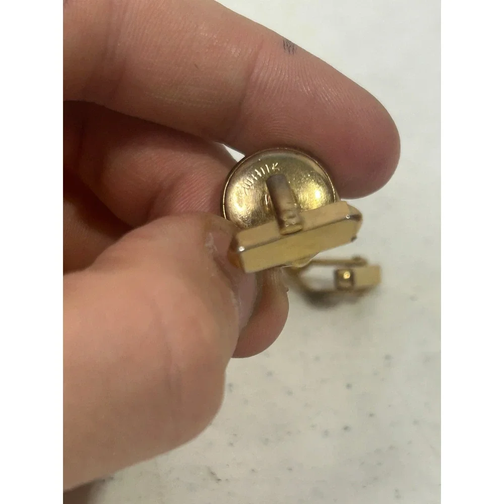 Vintage Swank Gold Tone Red Cabochon Round Cufflinks‎ Mid Century Formal Mens